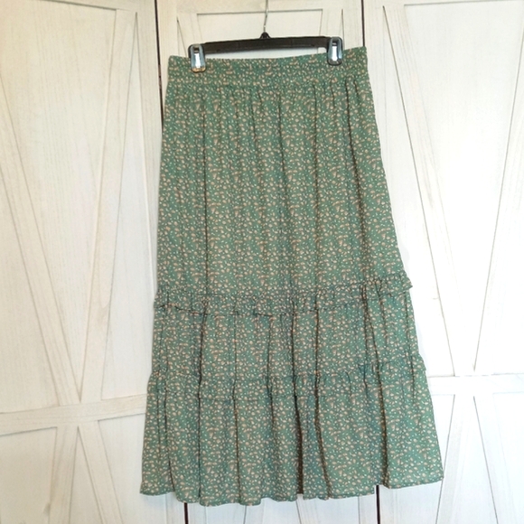 Roolee Green Floral Boho Tassel Maxi Skirt - L - Picture 4 of 6